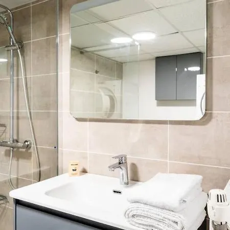 Ostal Perigourdin - Maison Familiale Avec Piscine - 11 Couchages * Périgueux